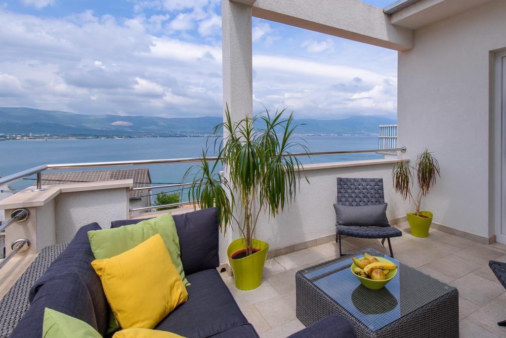 Apartments Salona Trogir Exterior photo